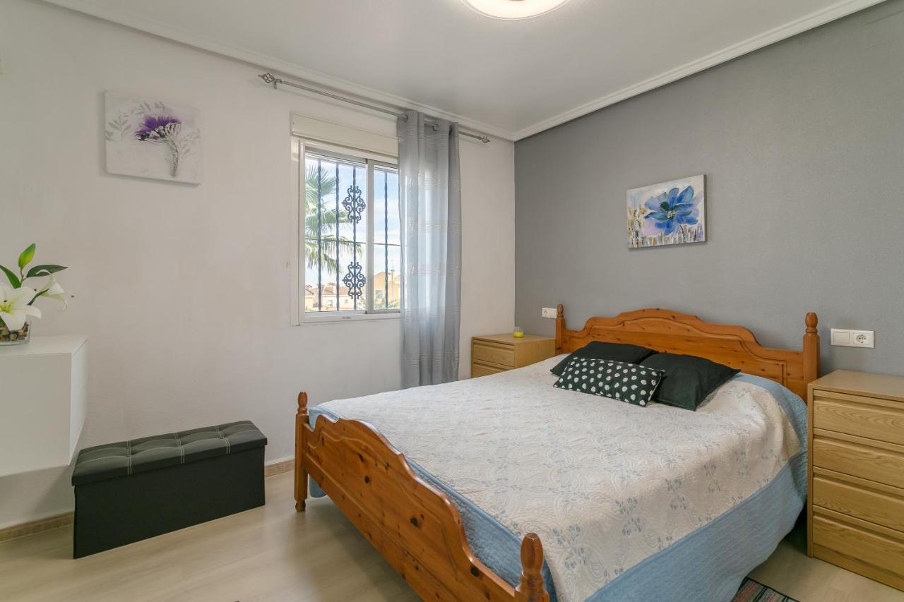 Rr Villa Monforte del Cid Eksteriør billede
